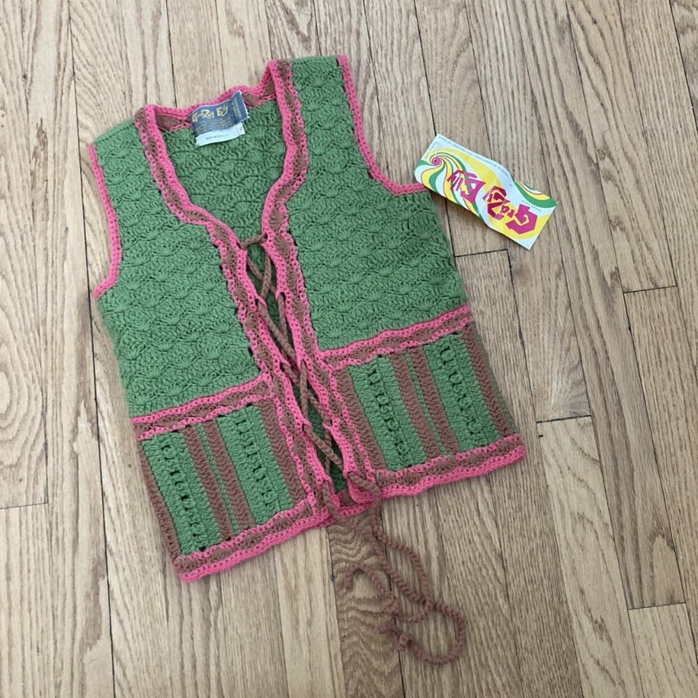NWT Vintage Crochet Sweater Vest